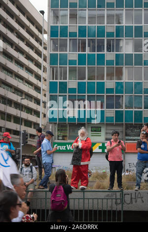 Chile Proteste. La Marcha más Grande de Chile, mehr als 1 Millionen Demonstranten Stockfoto