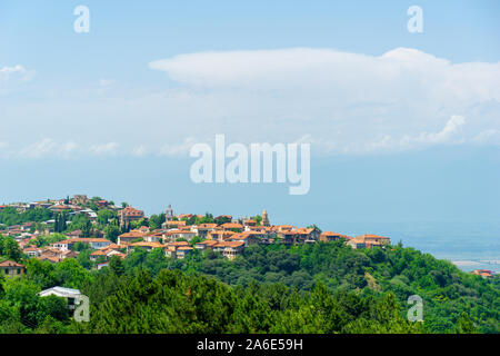 Blick auf das Zentrum von Signaghi, die Stadt der Liebe in Kachetien, Georgien Stockfoto