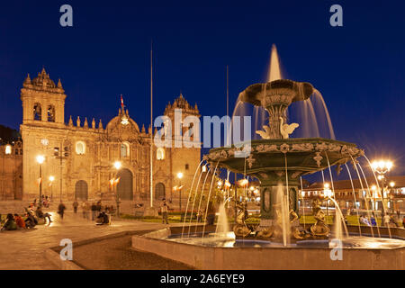 Ein Blick auf die Plaza Mayor in Cusco, Peru. Stockfoto