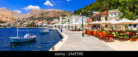 Authentische griechische Insel Chios. Traditionelle schöne Fischerdorf Lagkada (lagada) Stockfoto