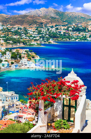 Leros - Schöne authentische Insel Griechenlands. Blick auf Agia Marina und Platanos Dörfer. Dodekanes Stockfoto