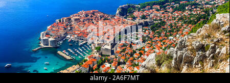 Städte und Sehenswürdigkeiten von Kroatien - Schöne historische Dubrovnik Stadt in Dalmatien, touristischen und kreuzfahrtbestimmungsort Stockfoto