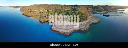 PAPAGAYO, COSTA RICA-17 Mar 2019 - Luftbild der Andaz Peninsula Papagayo Resort und die Halbinsel Papagayo während der trockenen Jahreszeit in Guanacaste, Stockfoto