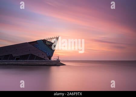 Die Tiefe, ein submaquarium an der Mündung des Flusses Rumpf und der Humber-mündung bei Sonnenaufgang Stockfoto