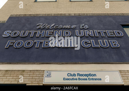 Southend On Sea, Großbritannien. 25 Okt, 2019. Ehemalige England Verteidiger Sol Campbell nimmt Aufladungen von Southend United als der neue Manager. Seinen ersten Gegner sind Paul Lambert Ipswich Town, derzeit Zweiter in der EFL-Abteilung eine. Penelope Barritt/Alamy leben Nachrichten Stockfoto