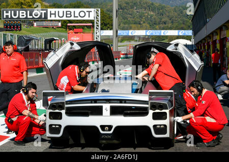 Scarperia e San Piero, Italien, 27 Okt 2019, Ferrari Challenge fxx Programme während Ferrari Challenge World Finals - Mugello 2019 - Ferrari Challenge Cup - Kreditkarten: LPS/Alessio Marini/Alamy leben Nachrichten Stockfoto