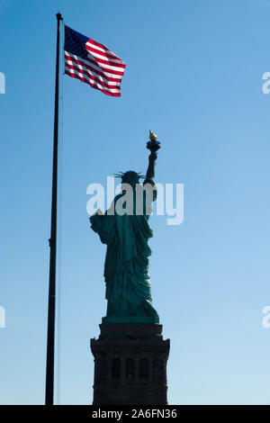 Die Freiheitsstatue ist ein iconic Symbol der Freiheit in den Vereinigten Staaten von Amerika, NY, USA Stockfoto