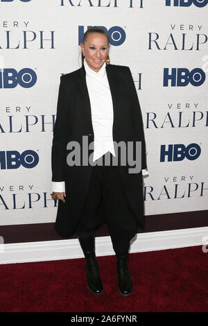 Donna Karan besucht HBO' sehr Ralph' Uraufführung an der Metropolitan Museum der Kunst am Oktober 23, 2019 in New York City. Stockfoto
