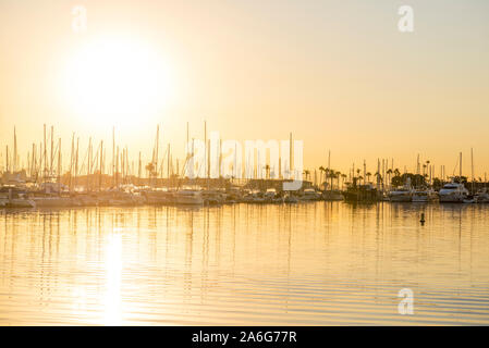 Hafen Szene von La Playa, das Bayfront Nachbarschaft in der Point Loma Gemeinschaft von San Diego, Kalifornien fotografiert. Stockfoto