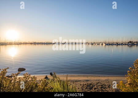 Hafen Szene von La Playa, das Bayfront Nachbarschaft in der Point Loma Gemeinschaft von San Diego, Kalifornien fotografiert. Stockfoto