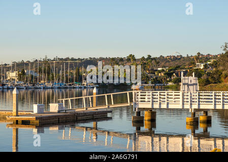 Hafen Szene von La Playa, das Bayfront Nachbarschaft in der Point Loma Gemeinschaft von San Diego, Kalifornien fotografiert. Stockfoto