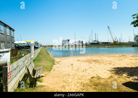 Ebbe, Flut in der Nähe von woodup Pool, Tollesbury, Stockfoto