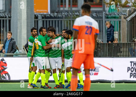 Amstelveen, Niederlande. 26 Okt, 2019. AMSTELVEEN, 26-10-2019, FIH-Hockey Olympic Qualifier 2019 (Männer). Veranstaltungsort: Wagener Stadion. Während des Spiels Niederlande Pakistan vs. Credit: Pro Schüsse/Alamy leben Nachrichten Stockfoto