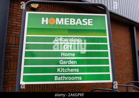 Homebase Werbung sign für Küchen, Bäder, Gartenarbeit, Heimwerken, Verzieren und Home Produkte Stockfoto