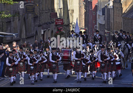 Reiter und civic Zahlen im Jahr 2019, der Märsche in Edinburgh, Schottland, Großbritannien. Über 250 Pferde und Reiter nahmen an der Veranstaltung teil. Stockfoto