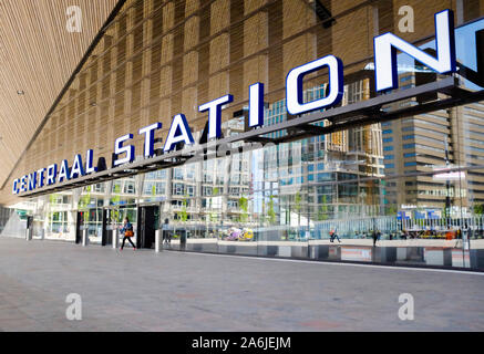 Rotterdam Centraal Station, Rotterdam, Niederlande. Stockfoto