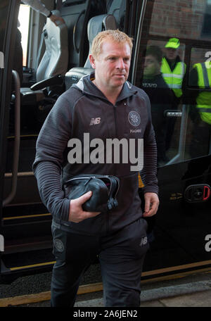 Keltischer Manager Neil Lennon kommt, bevor die Ladbrokes Scottish Premier League Spiel im Pittodrie Stadium, Aberdeen. Stockfoto