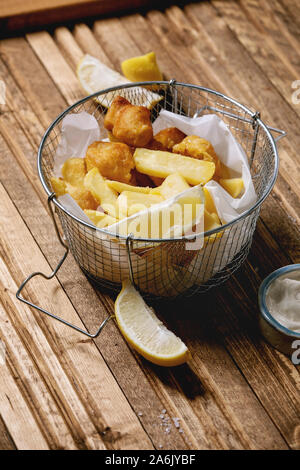 Classic Fish und Chips Stockfoto