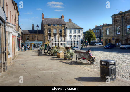 Der Marktplatz von Alnwick Northumberland, Großbritannien Stockfoto