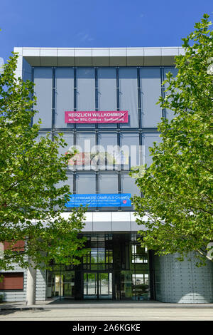 Hauptgebäude, BTU Brandenburgische Technische Universität Cottbus-Senftenberg, Platz der Deutschen Einheit, Cottbus, Brandenburg, Deutschland Stockfoto