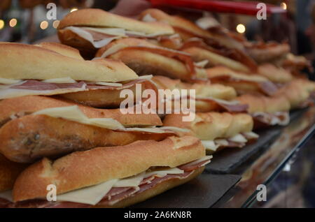 Jährliche ham Fair in der Stadt Baiona/Bayonne im Baskenland, Frankreich. Stockfoto