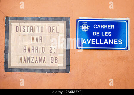 Valencia Spanien, lateinamerikanisches Latino, Ciutat Vella, Altstadt, Altstadt, Straßenschild, Lage, Verwaltungsbezirk. Nachbarschaft, Carrer de les Av Stockfoto