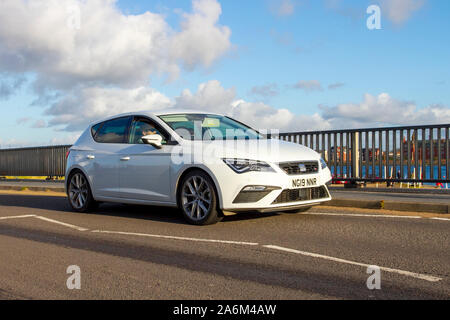 2019 SEAT Leon fr Sport TSI S-Aon der Strandpromenade, Southport, Merseyside, UK Stockfoto