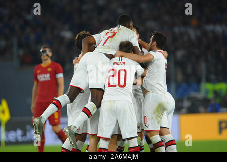 Rom, Italien. 27 Okt, 2019. Glück milanduring wie Rom vs AC Mailand, der italienischen Fußball-Serie-A Männer Meisterschaft in Rom, Italien, 27. Oktober 2019 - LPS/Renato Olimpio Credit: Renato Olimpio/LPS/ZUMA Draht/Alamy leben Nachrichten Stockfoto