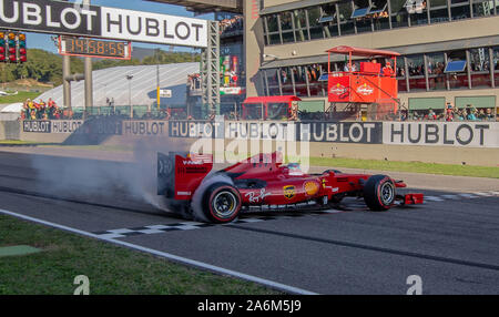 Mugello, Italien. 27 Okt, 2019. Ferrari showduring Ferrari Challenge World Finals - Mugello 2019, Ferrari Challenge Cup in Mugello, Italien, 27. Oktober 2019 - LPS/Stefano Trombetta Credit: Stefano Trombetta/LPS/ZUMA Draht/Alamy leben Nachrichten Stockfoto