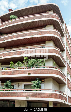 Barcelona Spanien, Katalonien Pedralbes, Nachbarschaft, Eigentumswohnung, Wohnimmobilien, Hochhaus, Balkone, ES190901063 Stockfoto