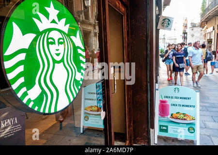Barcelona Spanien, Katalonien Ciutat Vella, historisches Zentrum, El Born, Starbucks, Café im Kaffeehaus, außen, Eingang, Meerjungfrau-Logo, Schild, Sprache, Fußgängerzonen Stockfoto