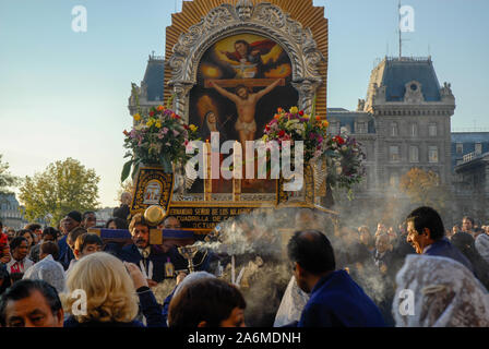 Die Menschen feiern St. Lazarus tag in der Nähe von Notre Dame in Paris, Frankreich Stockfoto