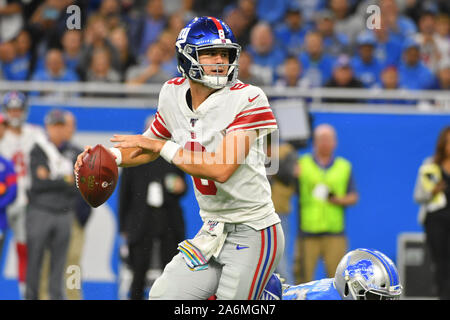 Detroit, USA. 27 Okt, 2019. New York Giants QB Daniel Jones (8), die in Aktion während der NFL Spiel zwischen den New York Giants und Detroit Lions am 27. Oktober 2019 im Ford Field in Detroit, MI (Foto von Allan Dranberg/Cal Sport Media) Credit: Cal Sport Media/Alamy leben Nachrichten Stockfoto