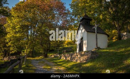 Ehemaliges Dorf Kaliste in der Slowakischen Republik. Es wurde von den Nazis während des Slowakischen Nationalen Aufstandes in zerstört. Weltkrieg. Stockfoto