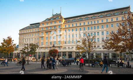 Historisches Gebäude des Carlton Hotel im Zentrum der Stadt. Bratislava, Slowakei Stockfoto