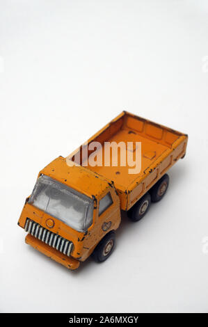Klar altes Spielzeug Lkw aus Metall Stockfoto