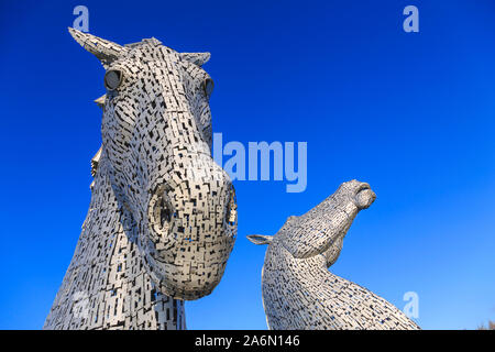 Dynamische Ansicht der Aufbau Digital, den Pferdekopf Skulpturen von Andy Scott. Stockfoto