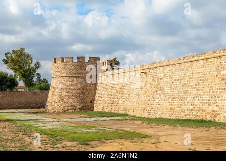 Othello Venethian schloss Turm und Mauern, Famagusta, Nördlich Zypern Stockfoto