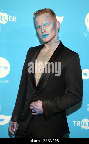 Kalifornien, USA. 26 Okt, 2019. August Getty, an der 2019 UNICEF Maskenball bei Kimpton La Peer Hotel in West Hollywood, Kalifornien am 26. Oktober 2019. Credit: MediaPunch Inc/Alamy leben Nachrichten Stockfoto