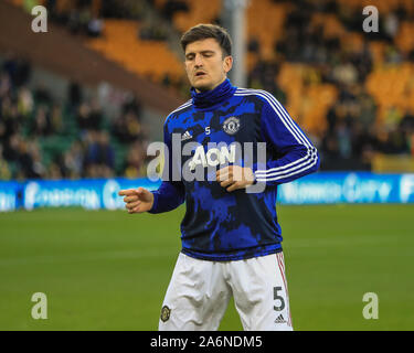 27. Oktober 2019, Carrow Road, Norwich, England, Premier League, Norwich City v Manchester United: Harry Maguire (5), Manchester United während der Aufwärmphase Credit: Mark Cosgrove/News Bilder Stockfoto