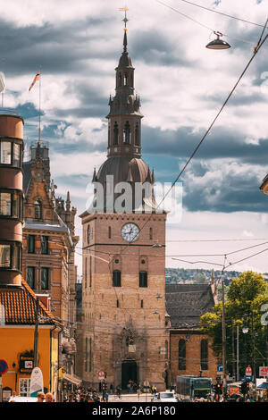 Oslo, Norwegen - 24 Juni, 2019: Blick auf die Kathedrale von Oslo in Norwegen, früher unser Erlöser Kirche. Grensen Straße. Stockfoto