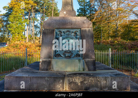 Denkmal für die Hon Philip TPAGE600 Howard von der Welsh Guards - über Loch Shiel - Acharacle, Dalelia, Schottland Stockfoto