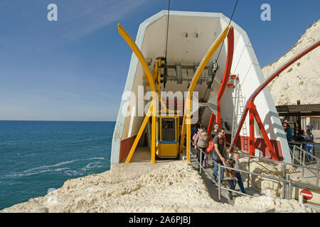 Israel, Rosh Hanikra, (lit Leiter der Grotten) an der Küste des Mittelmeeres gelegen, im westlichen Galiläa in der Nähe der Grenze zum Libanon. Th Stockfoto