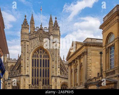 Die Abtei von Bath, eine Pfarrkirche von der Kirche von England und der ehemaligen Benediktinerkloster in Bath, Somerset, England. Stockfoto