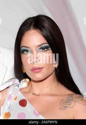 Oktober 2019, Los Angeles, CA, USA: 26. Oktober 2019 - Los Angeles, Kalifornien - Halsey. FX's 100. Episode Celebration fand in Hollywood Forever statt. Foto: FS/AdMedia Stockfoto