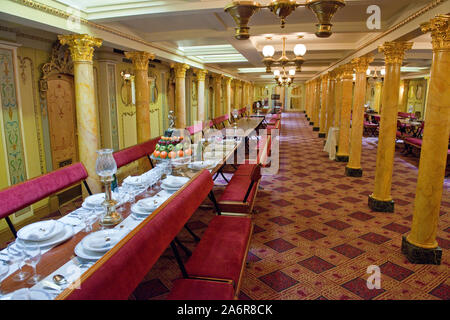 Interieur Esszimmer auf SS Great Britain steamship Museum. Bristol, England. Stockfoto