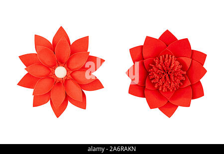 Rotes Papier Blume Set Handgefertigte, Ansicht von oben, isoliert Stockfoto