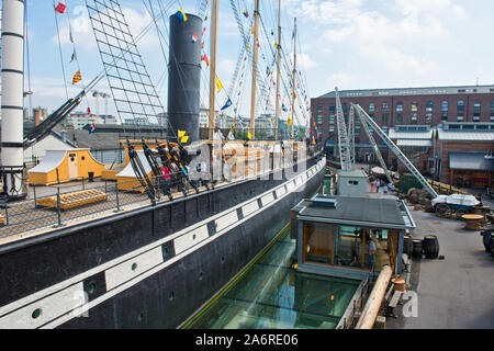 SS Great Britain steamship Museum im Trockendock. Bristol, England Stockfoto