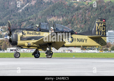 Innsbruck/Österreich vom 26. Oktober 2019: North American T-28 B Trojan North American T-28 B Trojan an InnsbruckAirport. Stockfoto