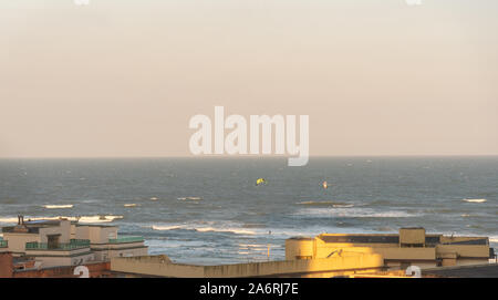 Meer vom Tramandai City Beach, RS, Brasilien. Mit Stränden in Rio Grande do Sul an der Küste von Rio Grande do Sul, die nach Gemeinden aufgelistet sind, Stockfoto